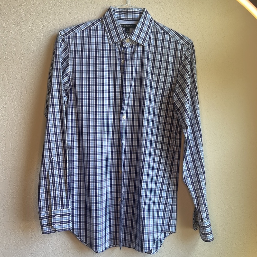 Banana Republic Plaid Button Down Shirt in Blue/Purple/White Men’s Size Small
